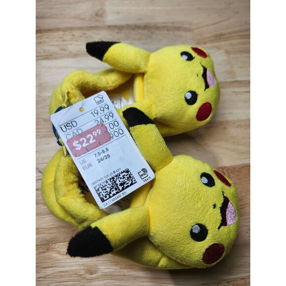 H&M Pikachu shoes US 7.5-8.5 toddle - Picture 2 of 6